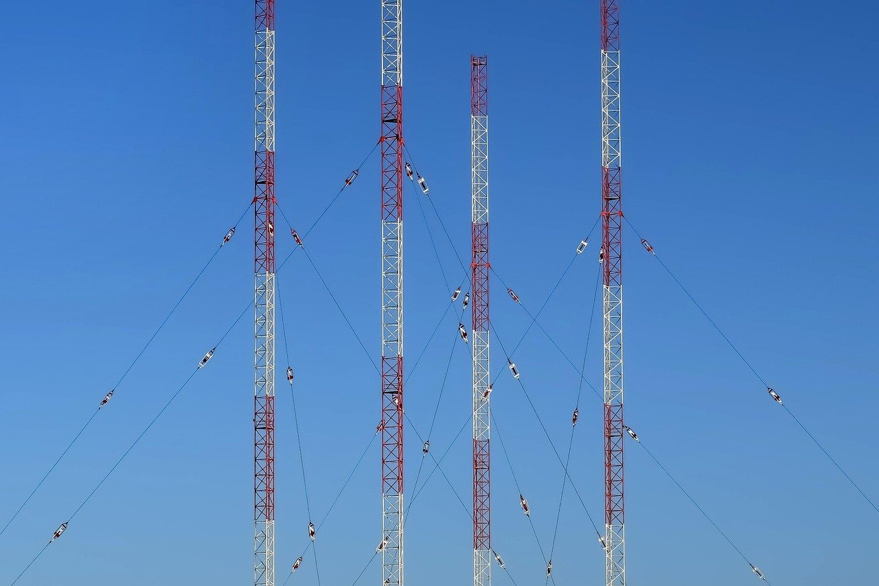 antenna, transmission mast, communication, radio technology, radio antenna, radio mast, telecommunications, mast, technology